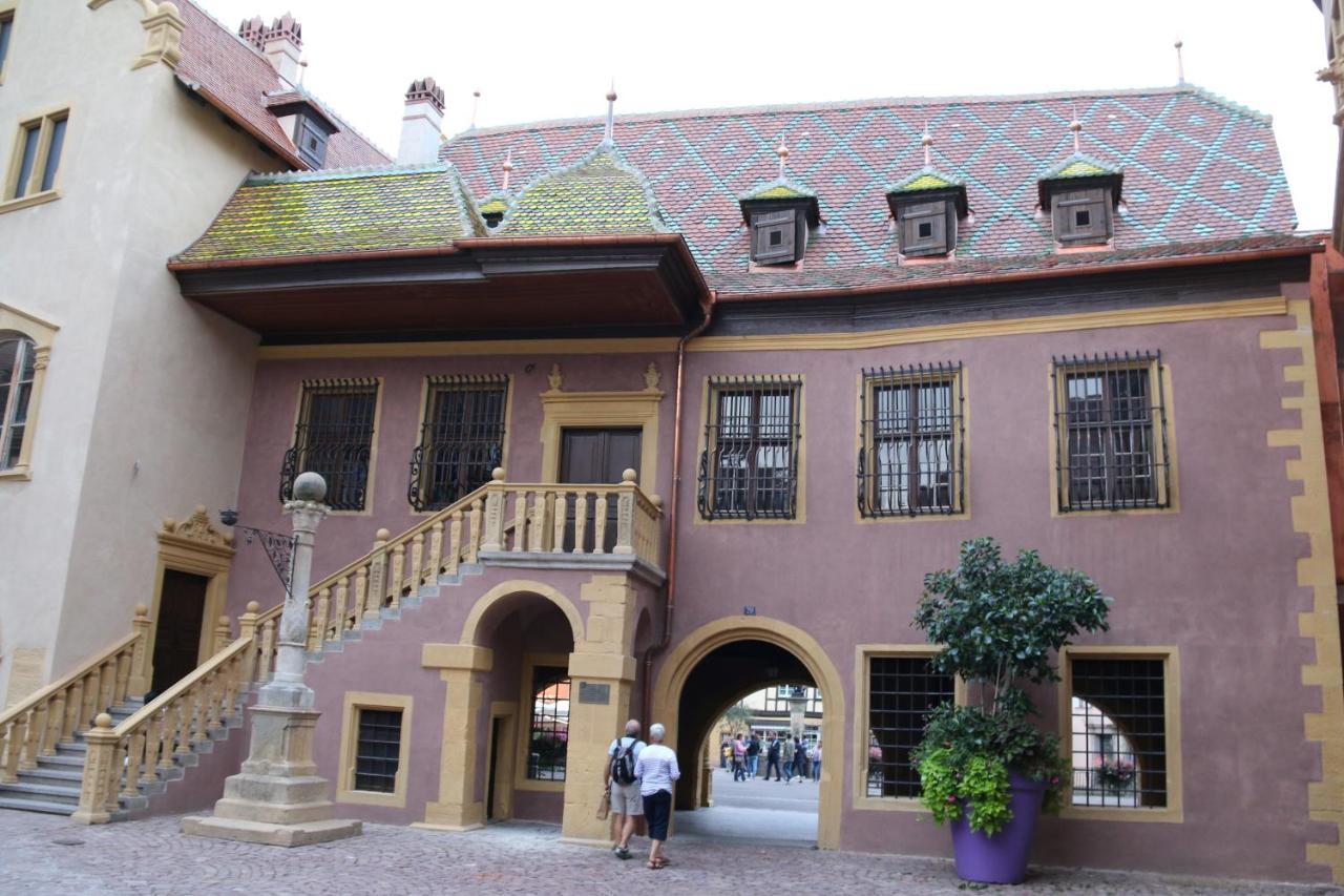 Appartement Grenier A Sel Gentleman Colmar Exterior photo